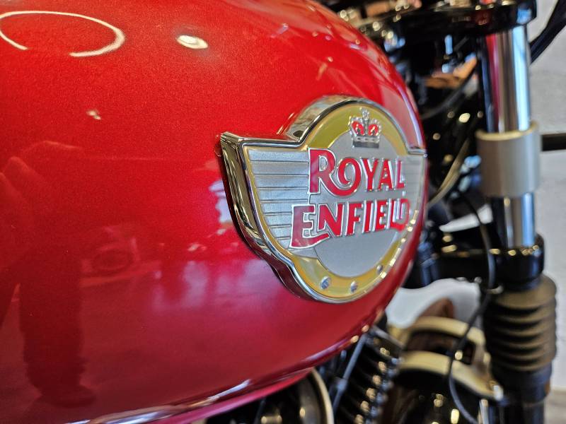 ROYAL ENFIELD INTERCEPTOR 650