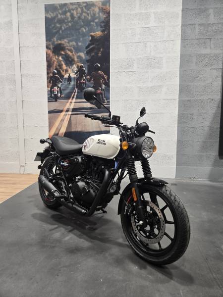 ROYAL ENFIELD HNTR 350 DAPPER WHITE
