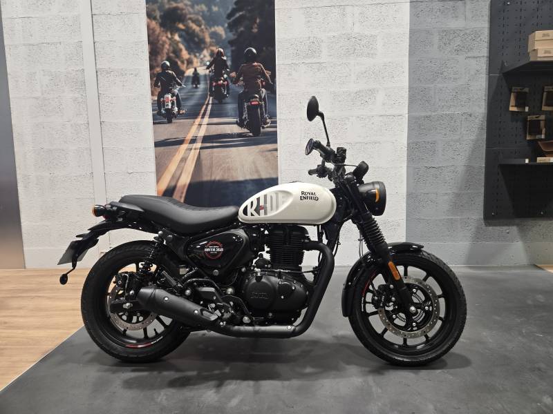 ROYAL ENFIELD HNTR 350 DAPPER WHITE