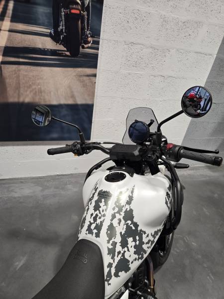 HIMALAYAN 450 KAMET WHITE