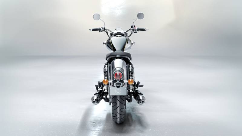 ROYAL ENFIELD CLASSIC 650
