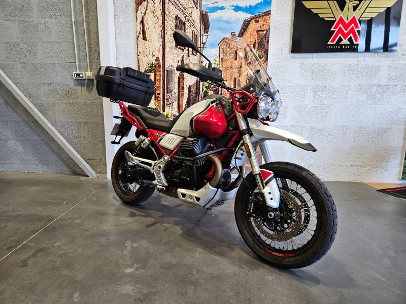 MOTO GUZZI V85TT