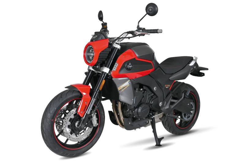 La FR 750 est un roadster moderne et dynamique